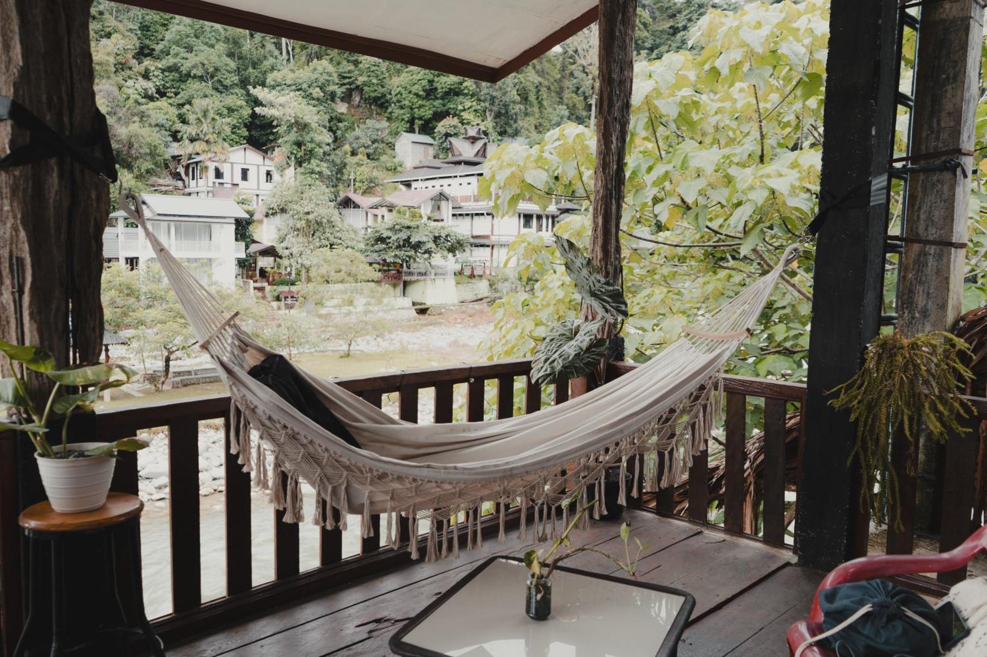 Charlys Little House Ξενοδοχείο Bukit Lawang Εξωτερικό φωτογραφία