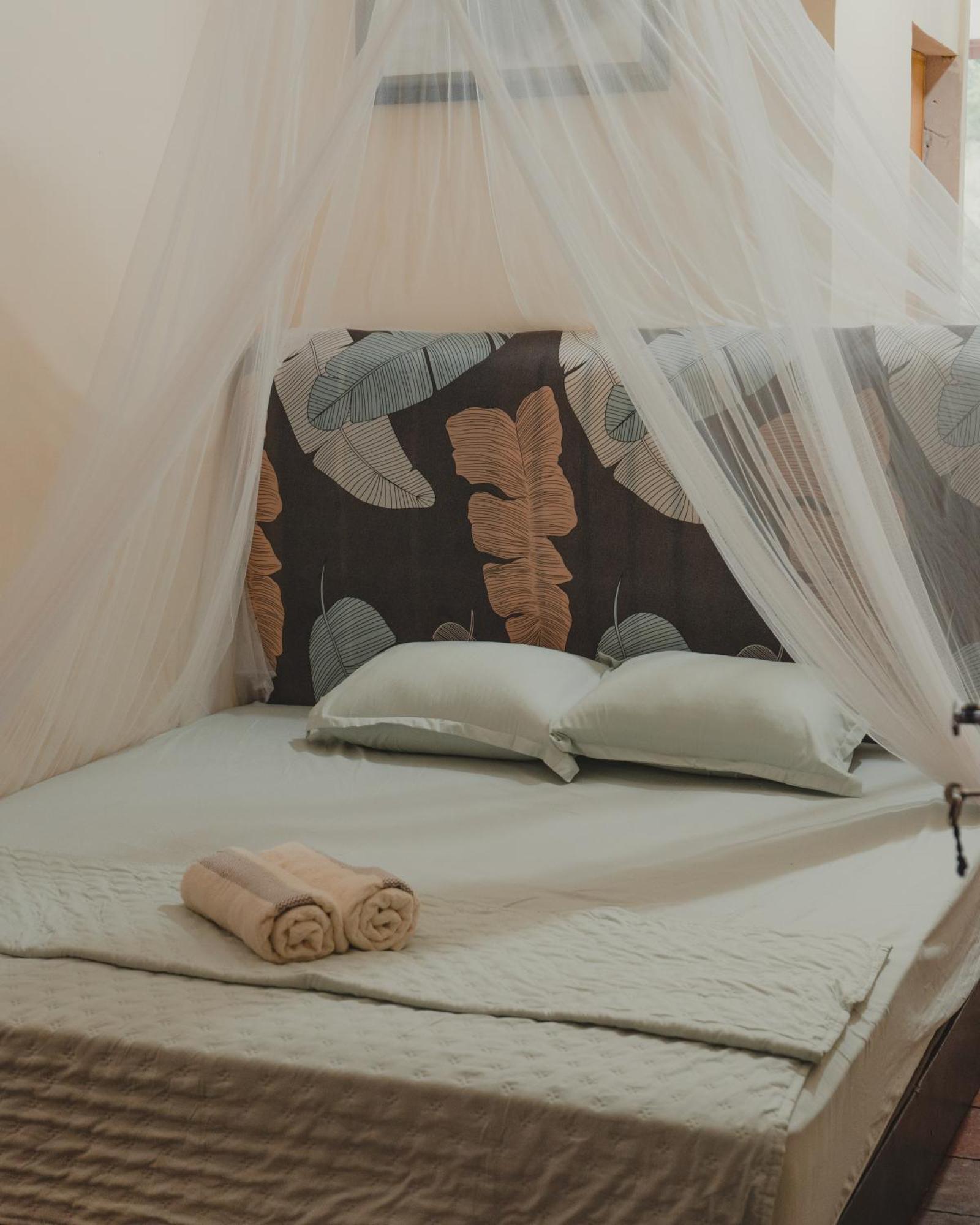 Charlys Little House Ξενοδοχείο Bukit Lawang Εξωτερικό φωτογραφία